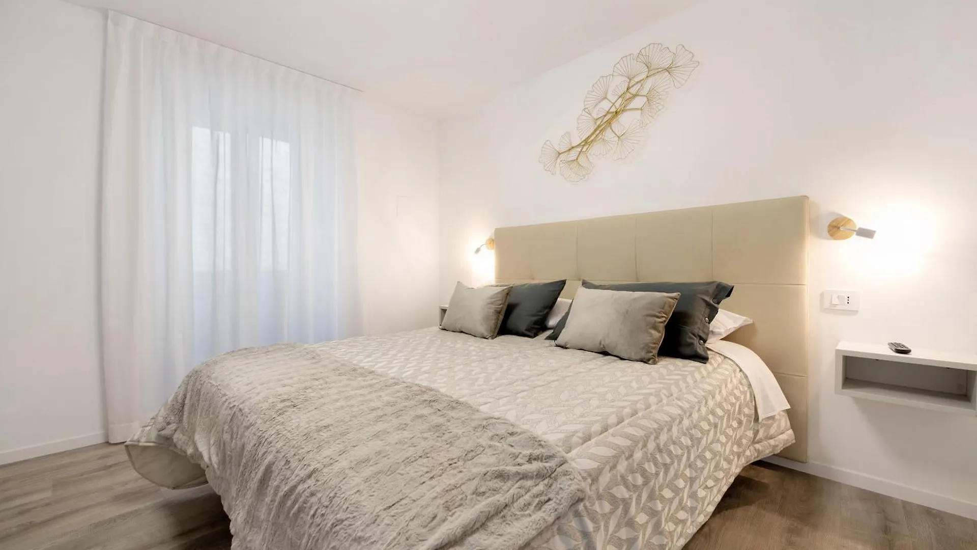 Residence Tatiana Flower Tremosine Apartment