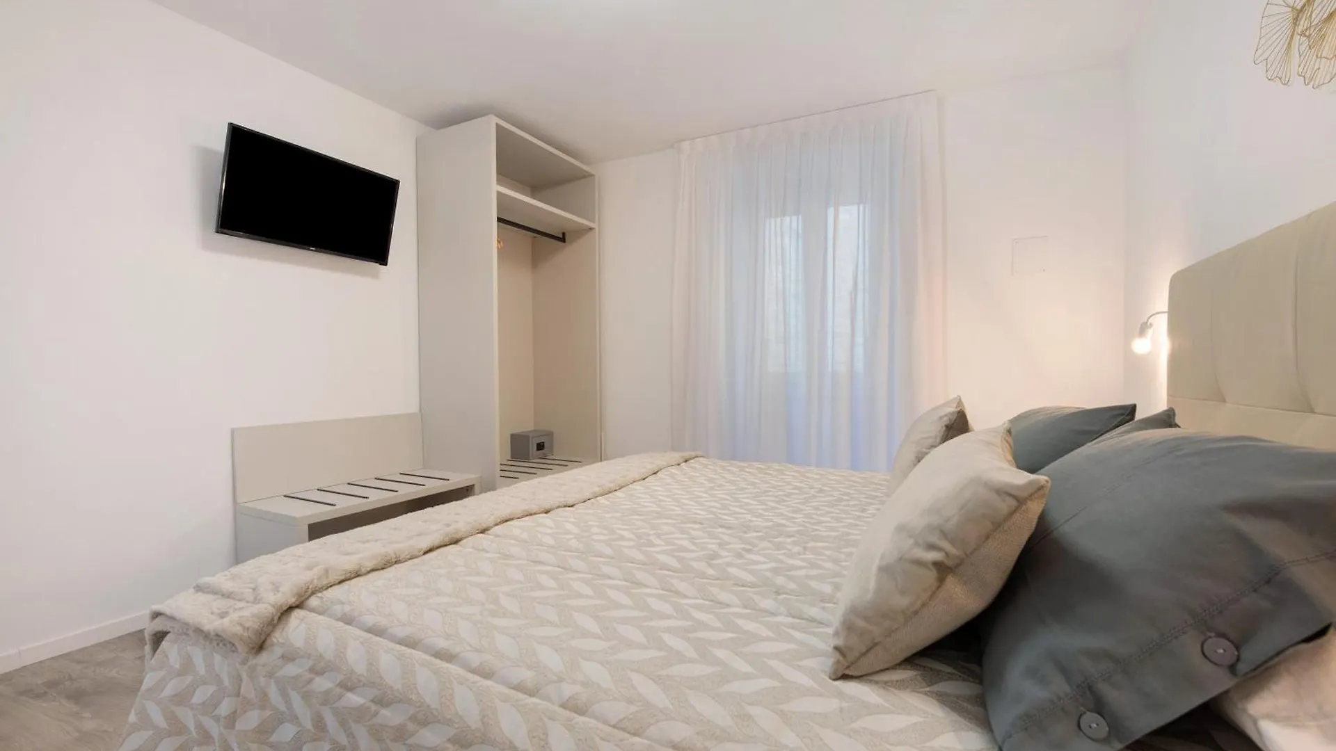 Apartment Residence Tatiana Flower Tremosine